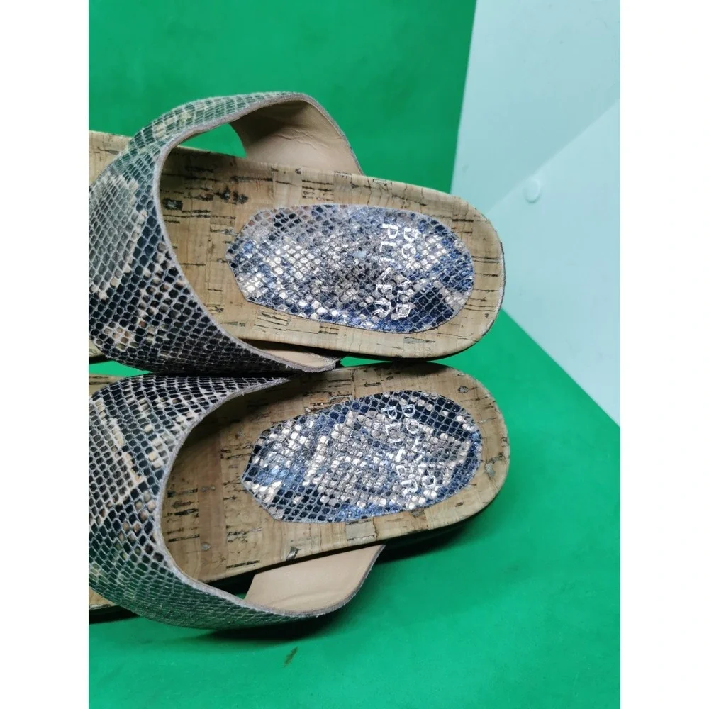 DONALD J PLINER Met Bronze Python FAINA Platform Cork Sandal Size 8.5 M